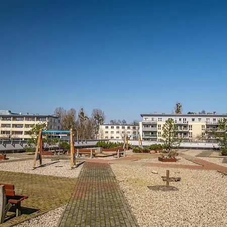 Kaskada With Balcony By Axel