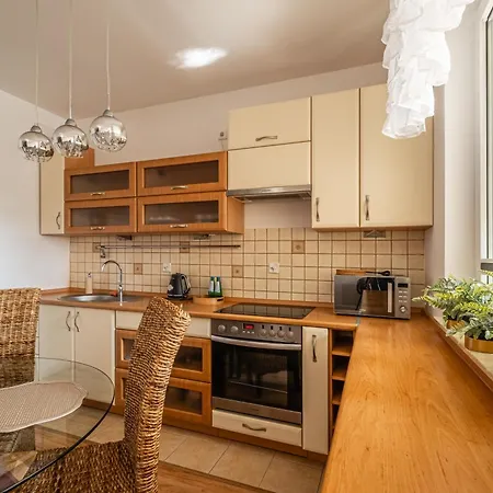 Kaskada With Balcony By Axel *