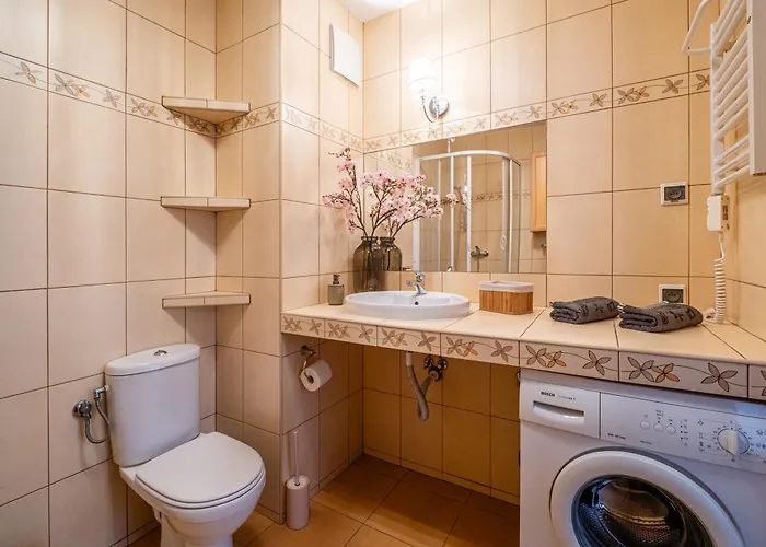 Kaskada With Balcony By Axel