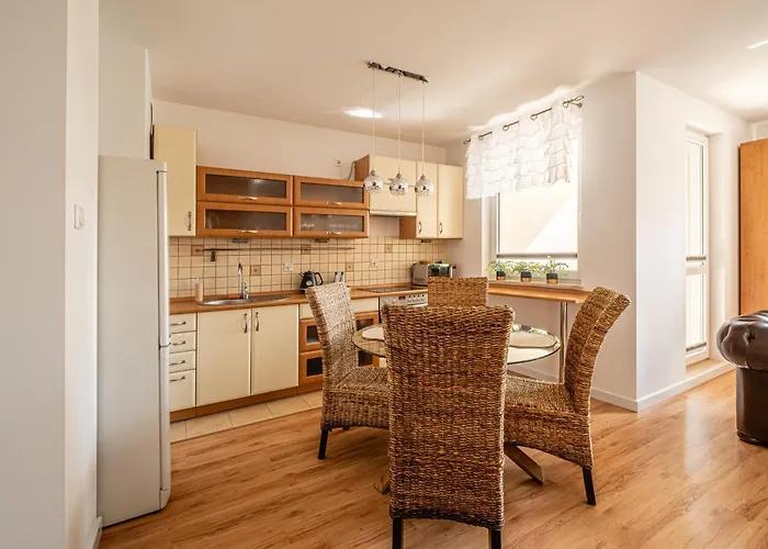 Kaskada With Balcony By Axel Appartement *